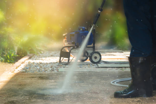 Playground Equipment Cleaning in Novato, CA